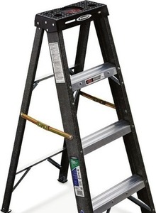 Werner FS200 4-ft Fiberglass Type 2- 225-lb Load Capacity Step Ladder