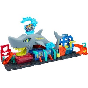 Hot Wheels Ultra Shark Car Wash Playset: Plastic Toy Vehicle Set 55 Pieces