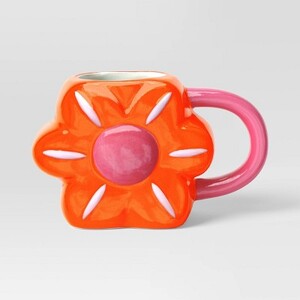 16oz Earthenware Novelty Daisy Figural Mug - Room Essentials™
